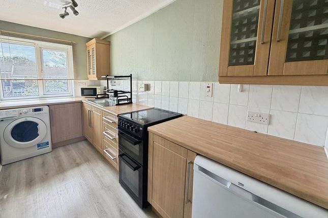 55 Hadrian Court, Garth Thirtythree, Newcastle Upon Tyne photo 4