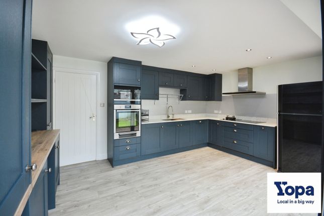 4, Kirklands, Welwyn Garden City photo 2