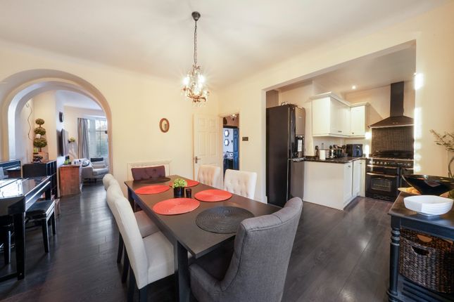 1, Moorcroft Way, Pinner photo 3