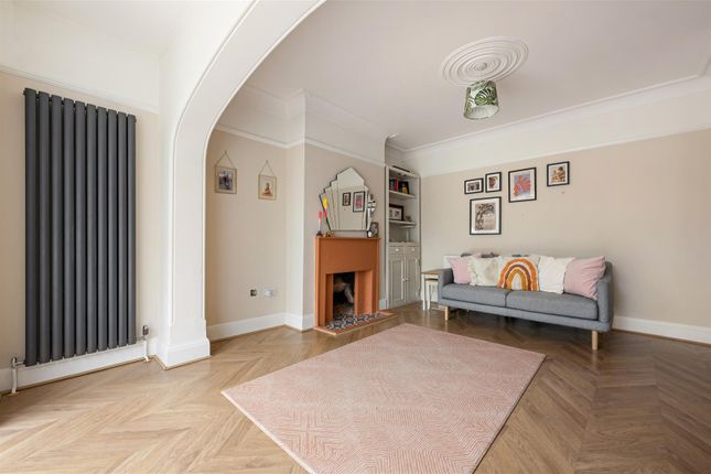 54, Buckingham Road, Wanstead photo 4