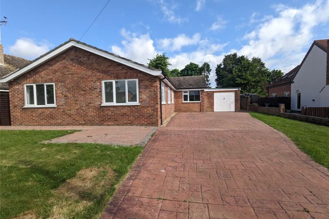 Thumbnail Bungalow to rent in Fen Road, Pointon, Sleaford, Lincolnshire