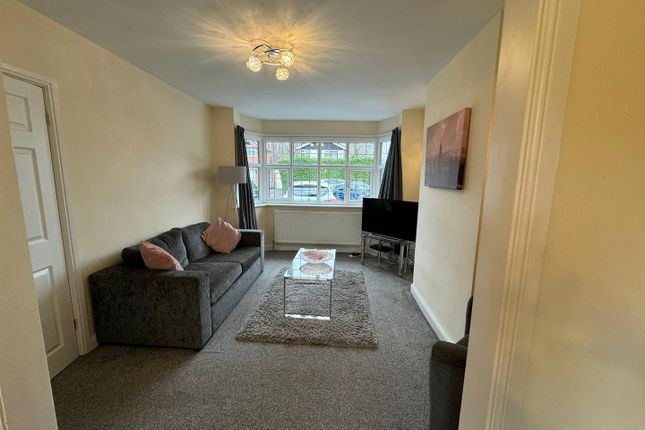 Property to rent in Coppice Road, Solihull