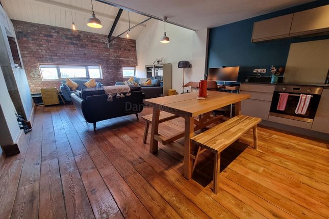 Flat for sale in The Pumphouse, Hood Road, Barry.