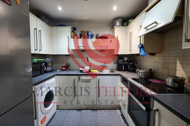 406, Prince Regent Road, Hounslow photo 2