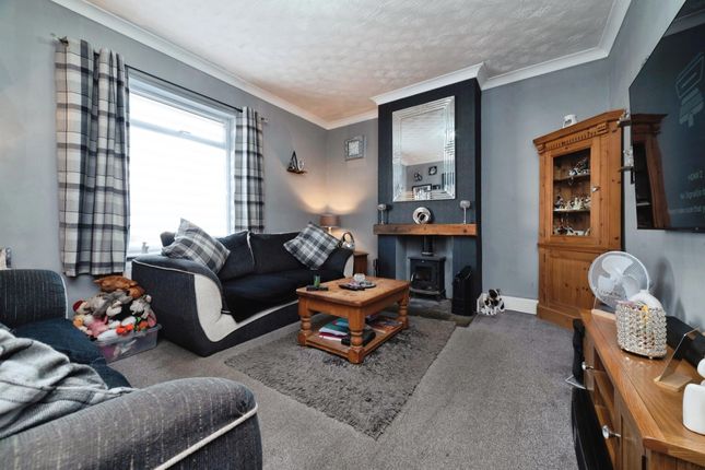 2, West View, Hull photo 2