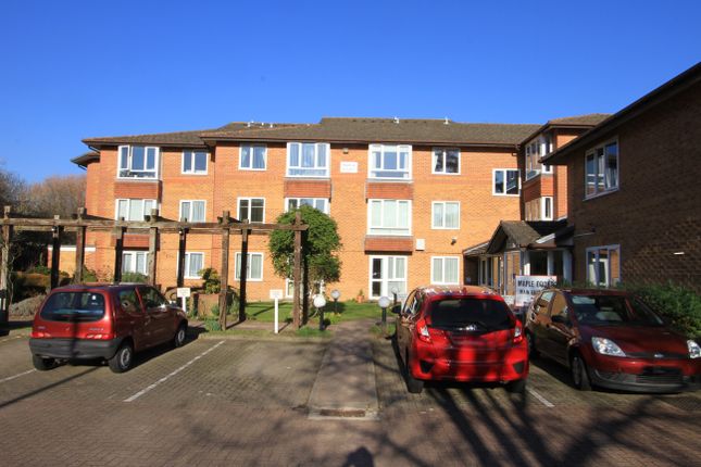 Flat for sale in Mapel Court, 9 Pinner Hill Road, Pinner