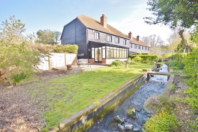 Thumbnail Cottage for sale in Lower Icknield Way, Longwick, Princes Risborough
