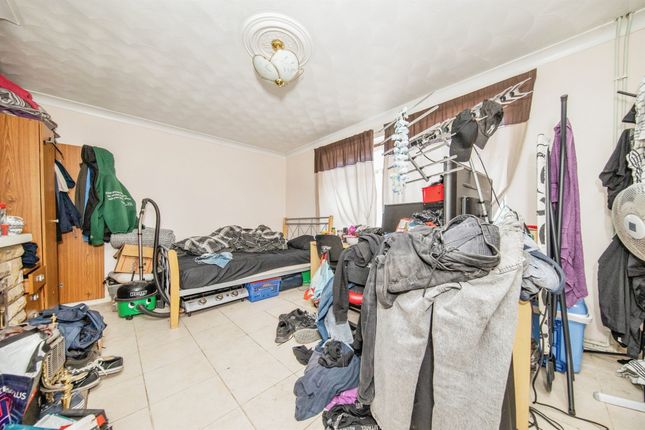 17, Speedwell Road, Ipswich photo 4