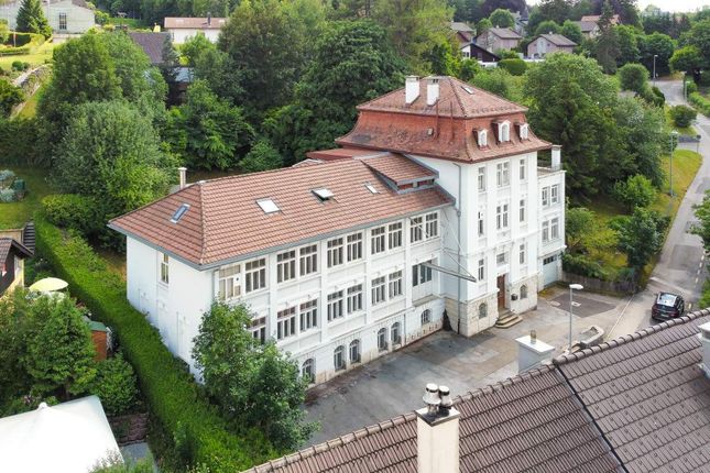 Villa for sale in Le Locle, Canton De Neuchâtel, Switzerland