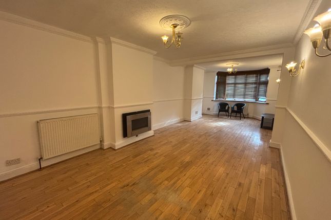 48, WOLVERHAMPTON photo 5
