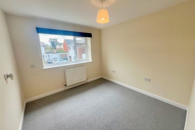 Thumbnail Room to rent in Portfield Close, Buckingham