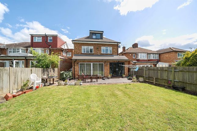 67, Francklyn Gardens, Edgware photo 2