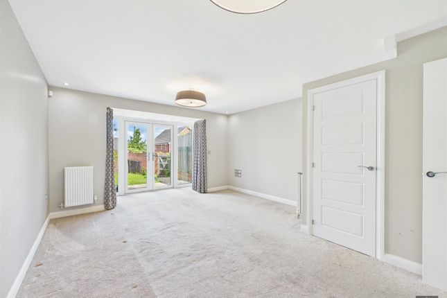 6, Poltimore Drive, Exeter photo 2