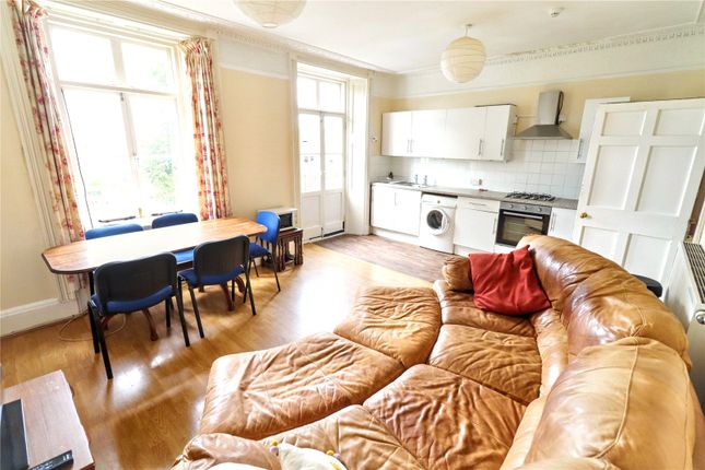 6, Elm Place, Bath photo 2