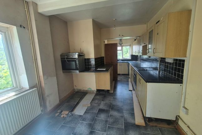 54 Saddlebow Road, King's Lynn photo 3