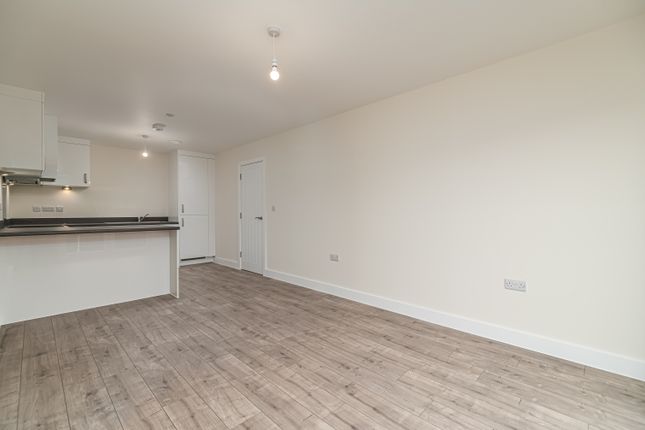 Flat 95-16