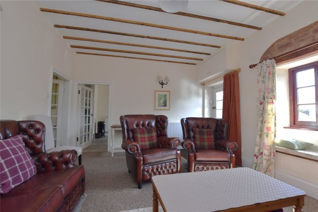 4, Victoria Terrace, Taunton photo 3