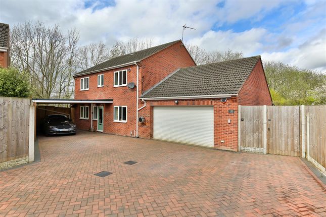Thumbnail Detached house for sale in Heath Road, Heath, Chesterfield