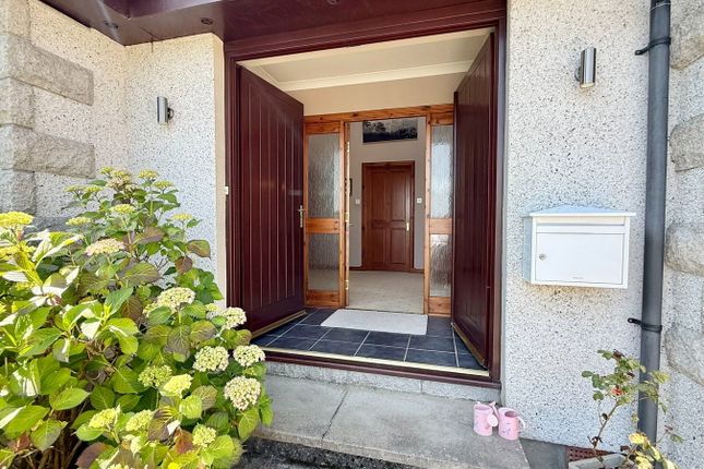 Braid Hill, Golf Course Road, Strathpeffer photo 3