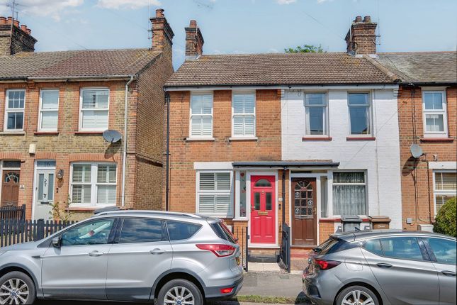 End terrace house for sale in Marconi Road, Chelmsford