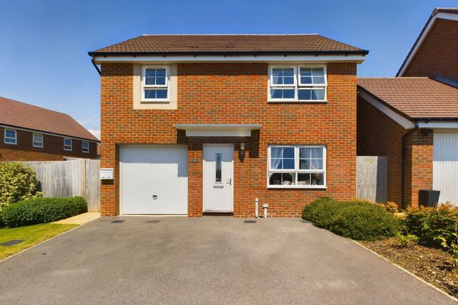 Thumbnail Detached house for sale in Linnet Crescent, Peacehaven