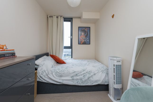 Flat to rent in Homerton Road, London