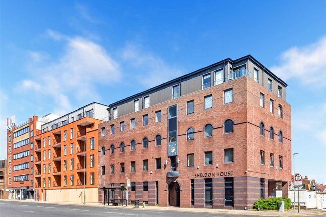 2-bed house on Flat 20, Sheldon House 904-908 High Road, London, £385,000