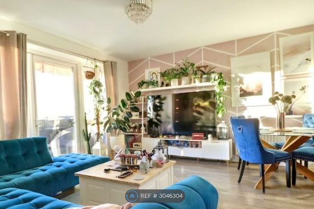 Sandy House, Sackett Road, London photo 2
