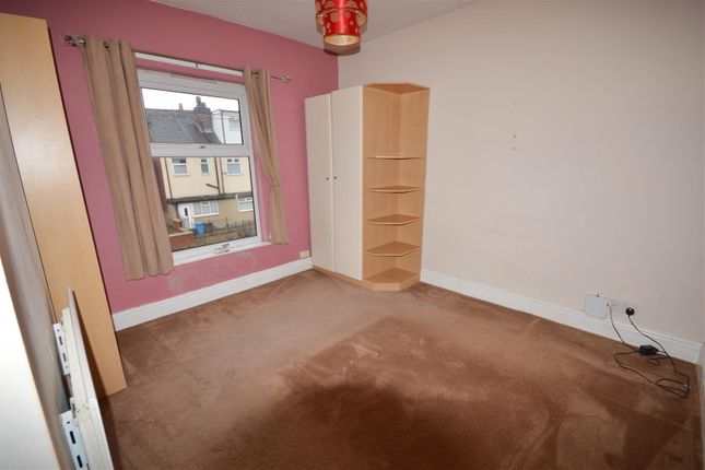 Terraced house to rent in Main Road, Darnall