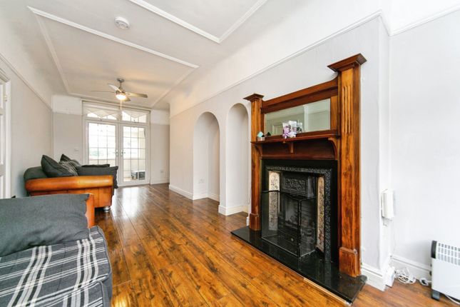 8, Morval Crescent, Liverpool photo 4
