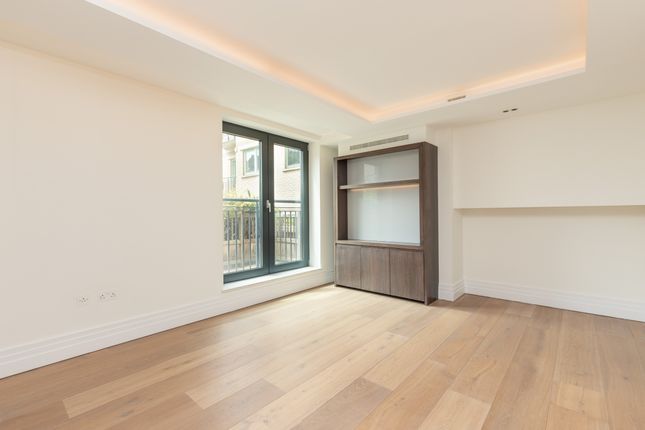 Apartment 2.6, 50, Kensington Gardens Square, London photo 2