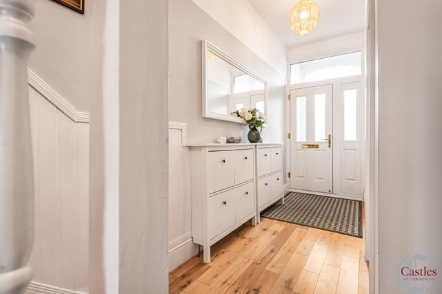 127, Southbury Road, Enfield photo 5