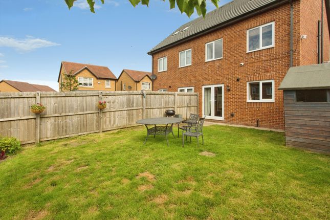 5, Derwent Close, Leyland photo 4