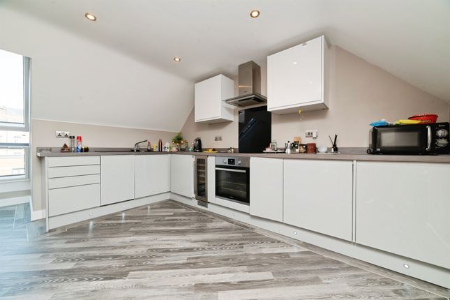 1-bed flat on Flat 24, Liberty House, Liberty Lane, Hull, £110,000