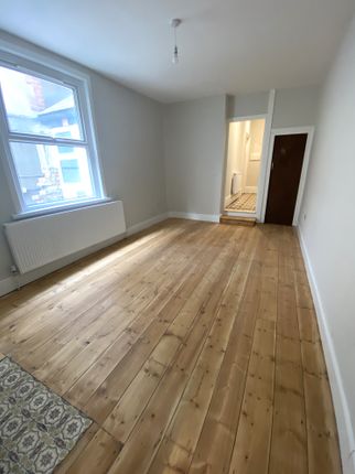 Corporation Road, Cardiff photo 5