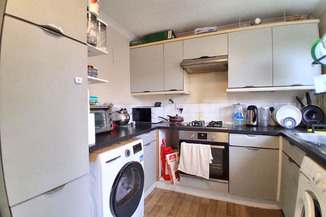 70 Stanley Mead, Bradley Stoke, Bristol photo 4