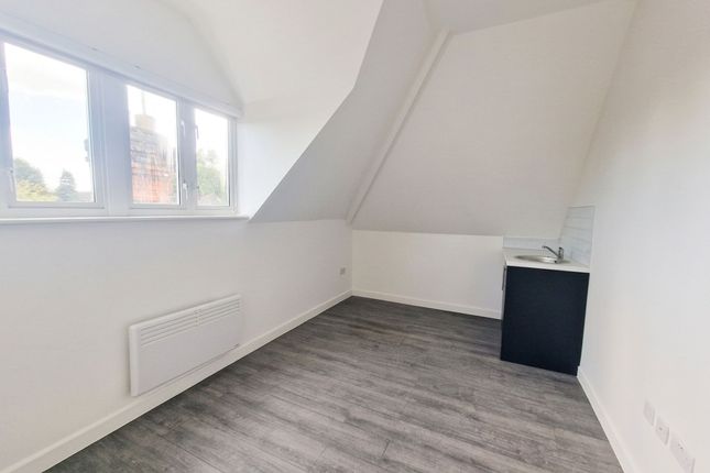 50B, Buckland Road, Maidstone photo 2
