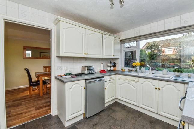 9, Leys Hill, Frome photo 4