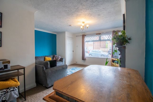 30, Dressay Grove, Hull photo 5