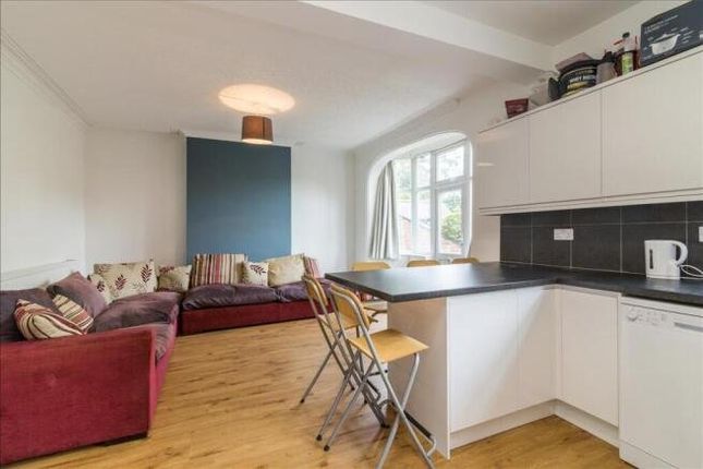 Room 5, 3, Blake Road, Nottingham photo 3