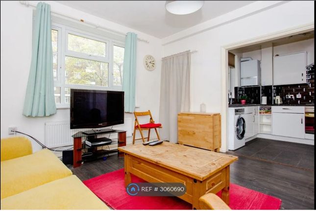 Flat, Carteret House White City Estate, London photo 2