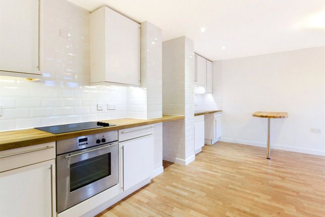 Flat for sale in Forest Lane, Stratford