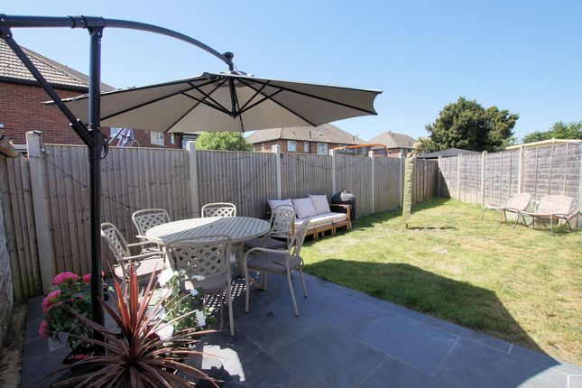 38, Bayly Avenue, Fareham photo 4