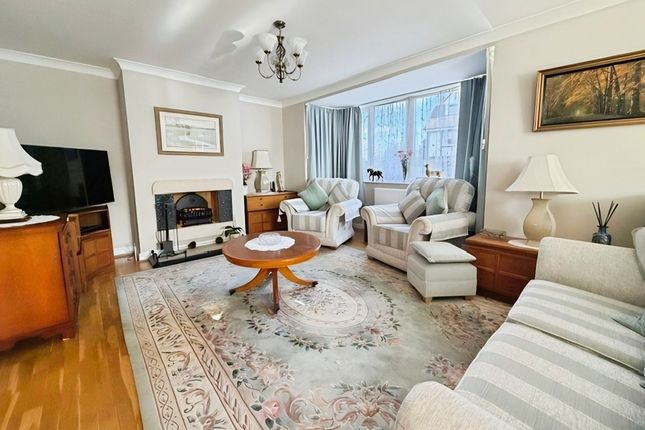 Flat 2, Gilson Court,, Windsor Road, Windsor photo 3