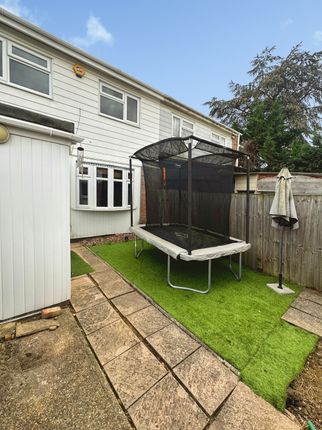109 Gideons Way, Stanford-Le-Hope photo 5