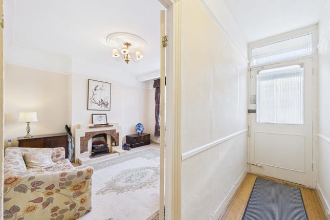 88, Rosebery Avenue, London photo 3