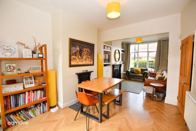 10 Victoria Avenue, Altrincham photo 3