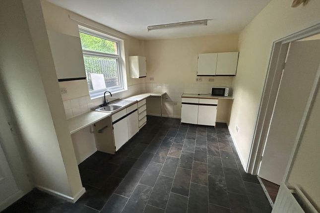 90, Stubbin Lane, Sheffield photo 4