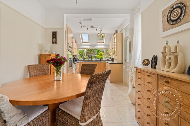119, Heathwood Road, Cardiff photo 4