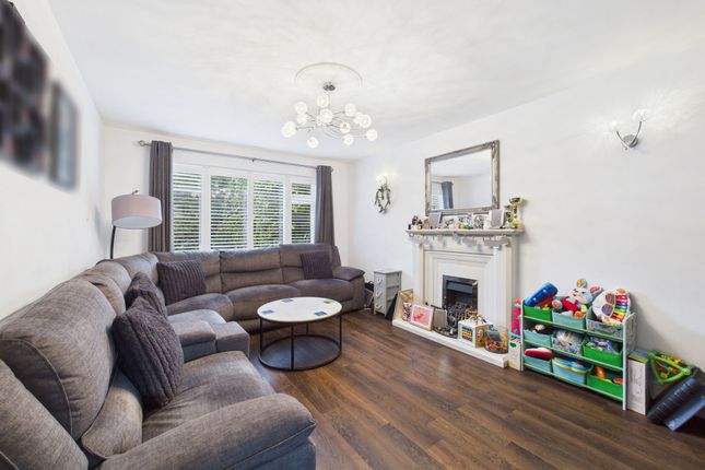 18 Linsdale Gardens, Nottingham photo 3
